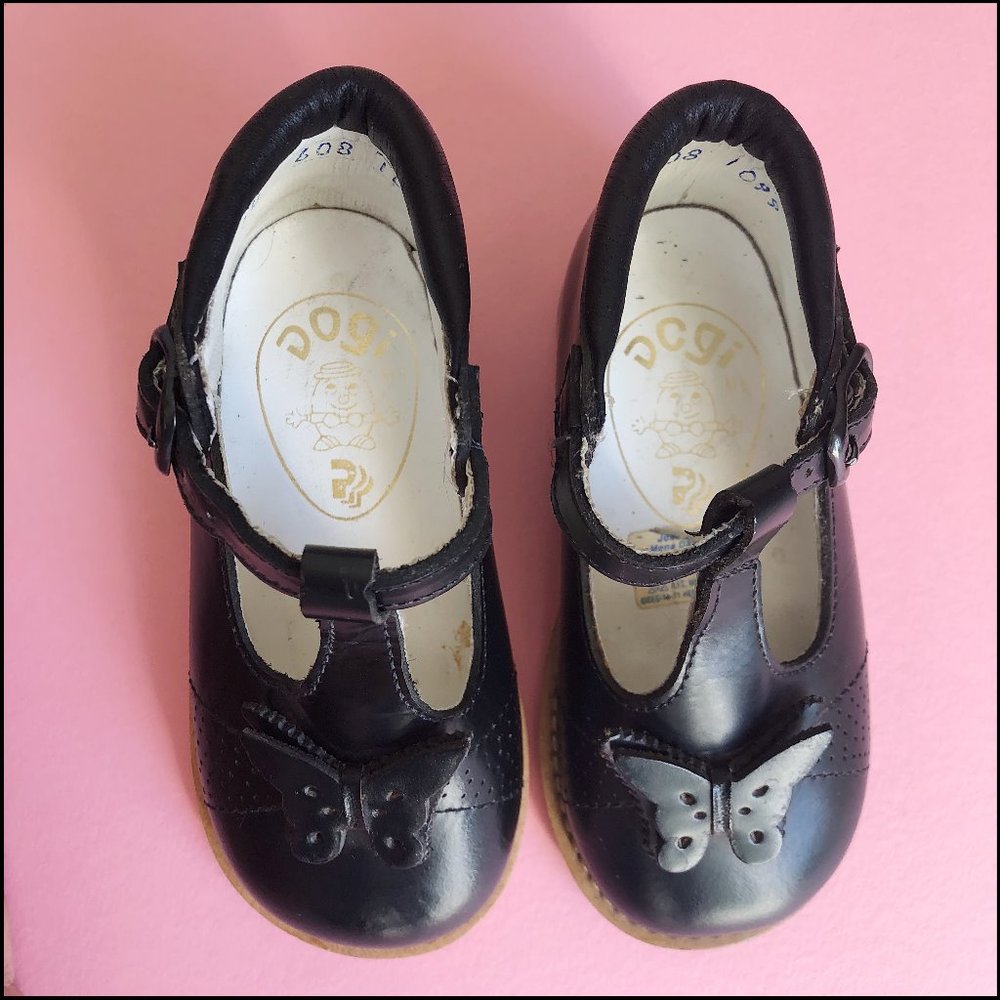 Vintage New Dogi Butterfly Leather Shoes